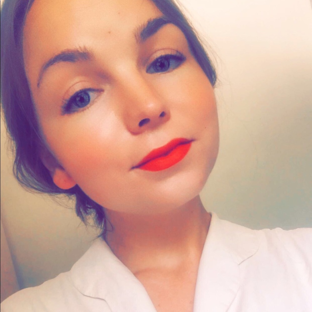 Meet your Posher, Ivory